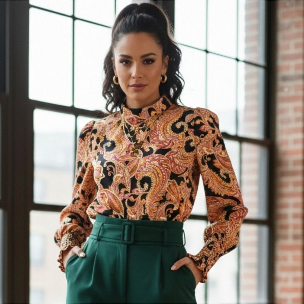 WHO WHAT WEAR Paisley Blouse – XSStyle: Boho-chic with retro flair
